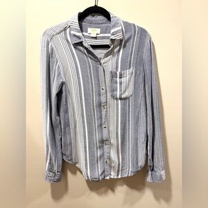 Anthropologie Maeve | Chambray Button Down Shirt | Small | Blue Stripe